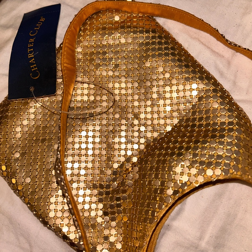 Y2K NWTs Gold Chainmail style bag - Picture 8 of 12